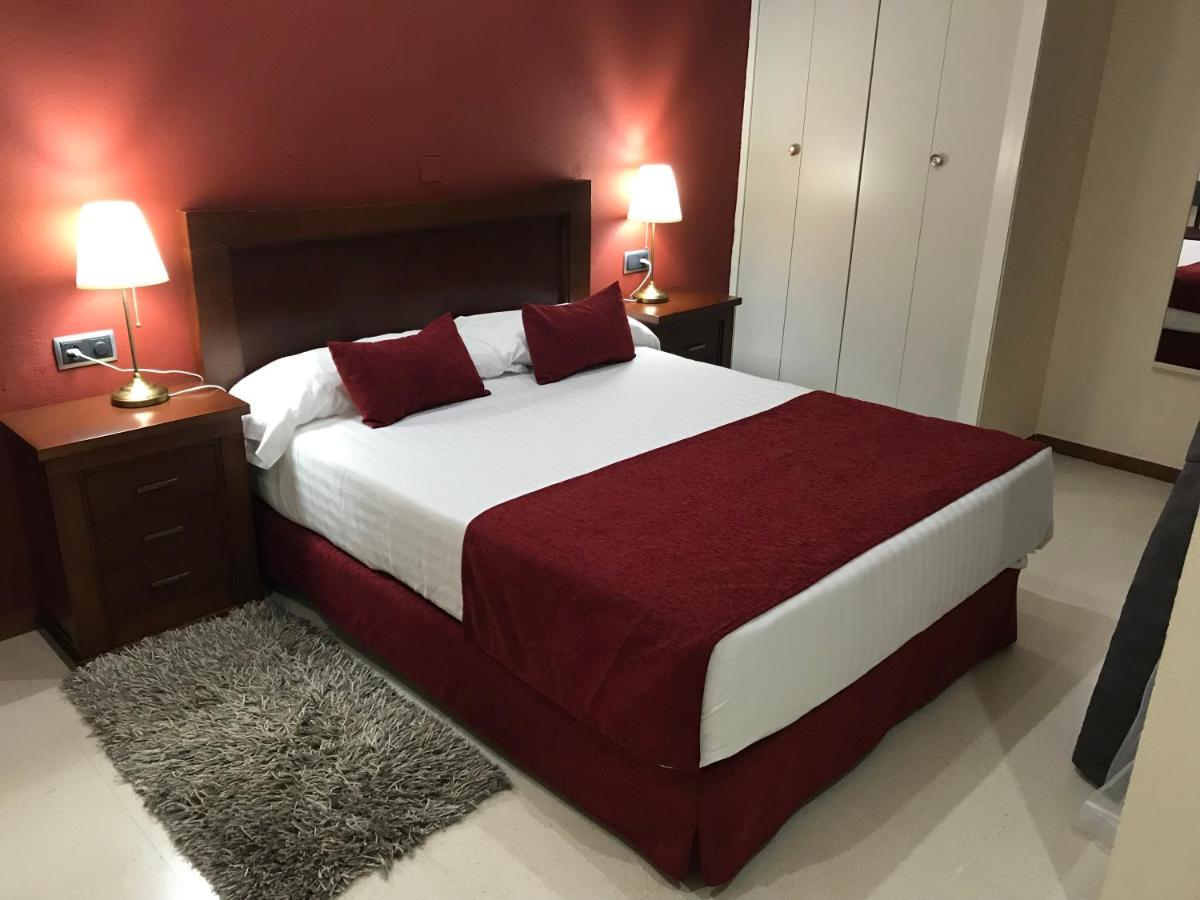 Hotel Jm Jardin De La Reina Гильена Экстерьер фото